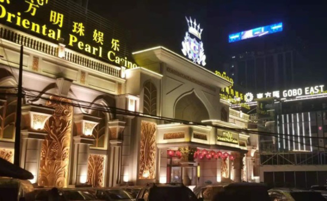 数十万中国人涌入西港淘金，当地媒体统计，有近200家酒店宾馆有150家是中国人开的，此外还有41家卡拉OK歌舞厅、46家按摩院以及近400家中餐馆。（图／网路）