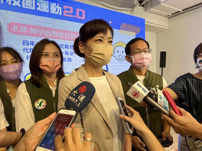 民進黨新竹市長參選人沈慧虹19日表示，林智堅過去8年政績就是最好輔選，她也認為新竹人理性、高水準，不會樂見選舉陷入口水戰、烏賊戰。（王惠慧攝）