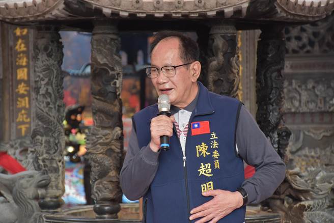 國民黨苗栗縣立委陳超明，19日發表聲明不參選苗栗縣長。（謝明俊攝）