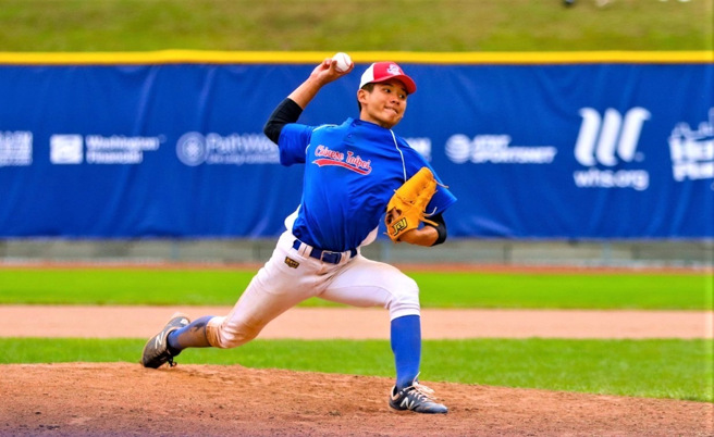 代表队表现沉稳，默契良好，选手个个投打俱佳。(图/新北市教育局提供)