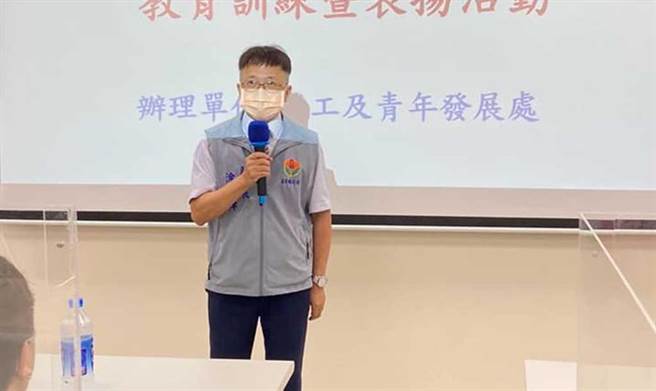 苗栗县政府劳工及青年发展处副处长涂荣辉被收押。（翻摄脸书）