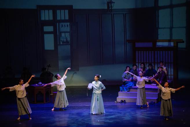 中市架设「TCPA＋」品牌旗舰馆服务平台，整合所属表演艺术场馆等节目资讯，图为兰阳戏剧团的演出节目。（台中市文化局提供）