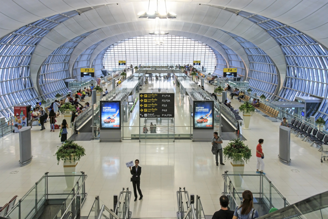 湾旅客进入泰国持落地签原先可以停留15天，10月起到明年3月将延长为30天。(示意图／shutterstock)