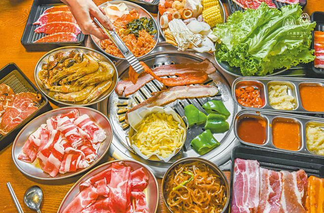 微风台北车站阿猪妈韩式烤肉吃到饱，由台湾两餐集团韩国籍老板自创。（微风提供）