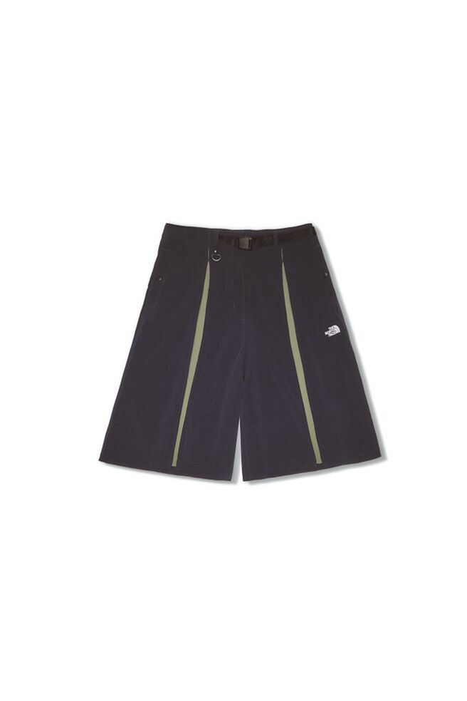 W D1 CITY SKORT，5380元。（The North Face提供）