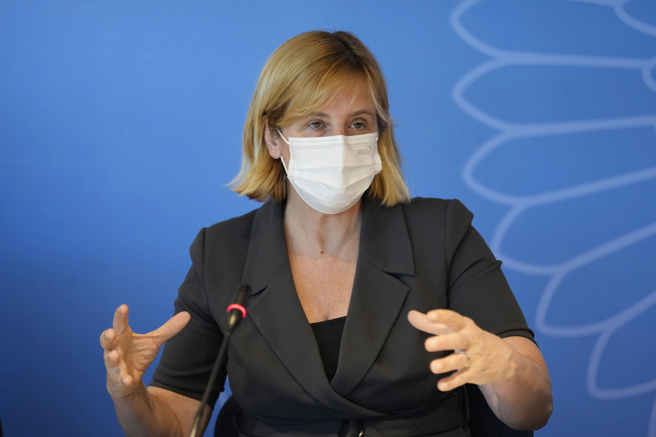 美国副贸易代表毕昂奇(Sarah Bianchi)5月于曼谷回答媒体问题资料照。（美联社）