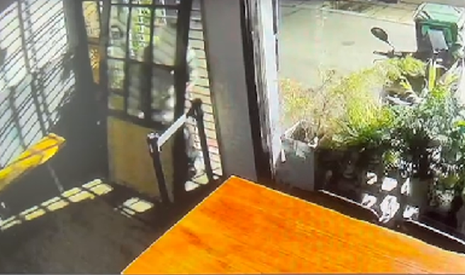 犯嫌偷窃画面(警方提供)