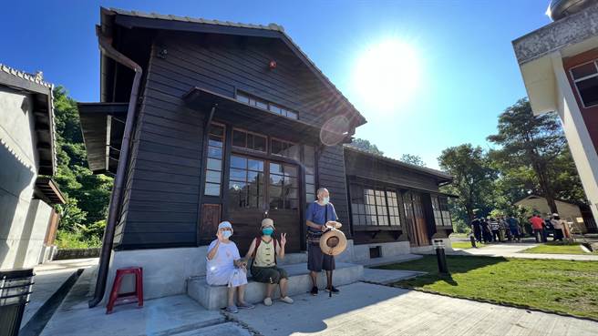 台南市定歷史建筑「东山牛肉崎警察官吏派出所」位于东山区水云里，昔为山区警备重要据点，去年市府完成修復。（张毓翎摄）