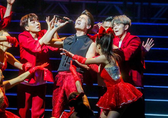 羅時豐今晚在台北流行音樂中心舉辦演唱會。（粘耿豪攝）