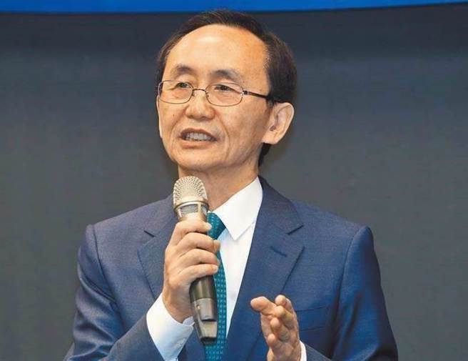 《美丽岛电子报》董事长吴子嘉认为，《数位中介服务法》会变成「郑南榕制造工厂」。（本报资料照）