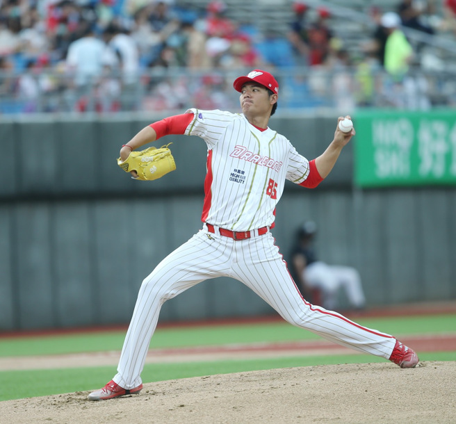 味全龍王維中。（陳怡誠攝）