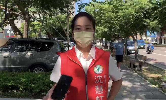 沈慧虹表示，自己拥有32年的行政资歷，还有8年的新竹经验，如果高虹安照顾长辈还要设但书，不如就让最有经验的她来。（沈慧虹提供／陈育贤新竹传真）