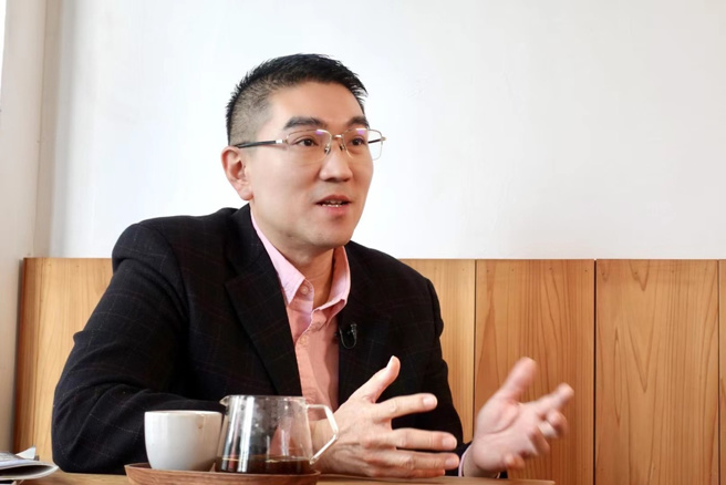 国民党基隆市长参选人谢国梁表示，将为基隆人争取安居乐水的生活。（资料照／谢国梁办公室提供）