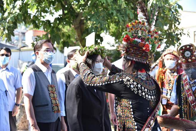 台东县金峰乡正兴村部落已故传统领袖高正治21日获颁总统褒扬令。（原民会提供／蔡旻妤台东传真）