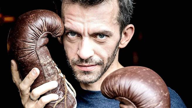 波兰影帝彼得葛洛瓦兹基为电影改变身材。（海鹏提供）