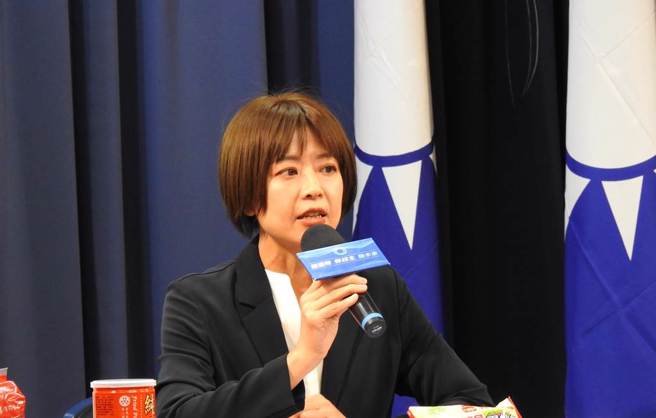 江怡臻批评，民进党到了选举才会想起地方建设，甚至用人民纳税钱助参选人揽功，收割地方政绩。资料照片