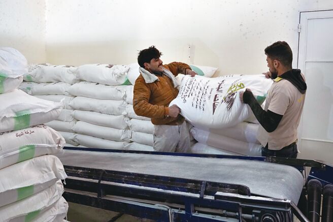 黎巴嫩盼到乌国谷物图╱美联社