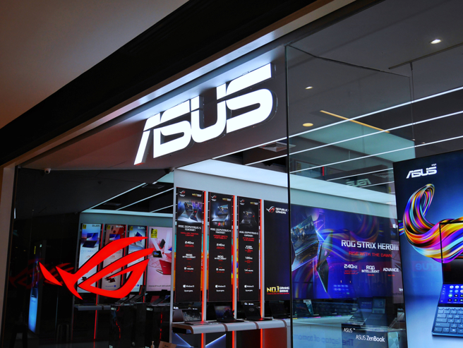 四川限电延长，笔电业者均表示，因有自有发电系统可以因应急单，推估影响也有限。（示意图/达志影像/shutterstock）
