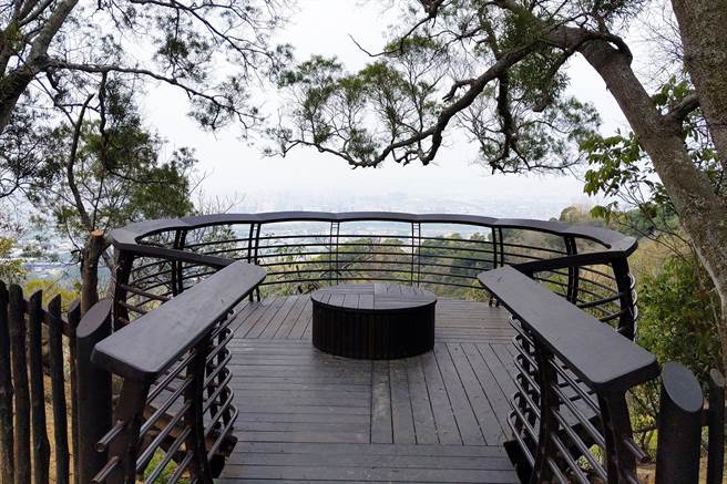 大坑熱門景點風動石遊憩區，市府觀旅局目前已整建完成。（台中市政府提供）