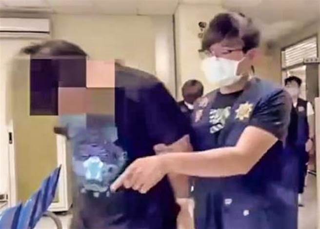 湖口乡发生3台轿车深夜遭砸毁案，新湖分局循线逮捕7名犯嫌（左）到案。（新湖分局提供／罗浚滨新竹传真）