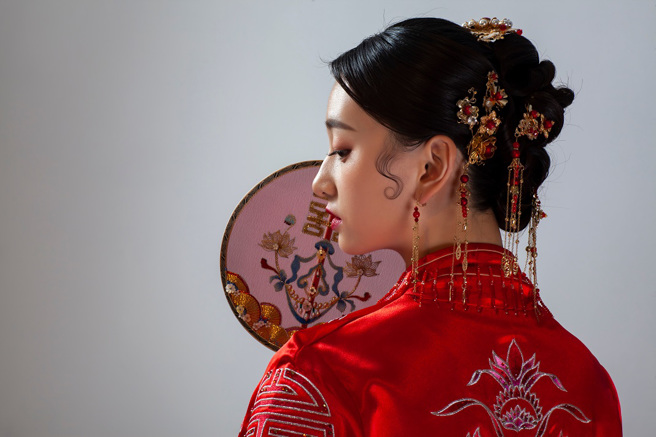 清末第一女首富周瑩因為幫助過慈禧太后，被對方收作義女，還獲封「護國夫人」。(示意圖/達志影像)