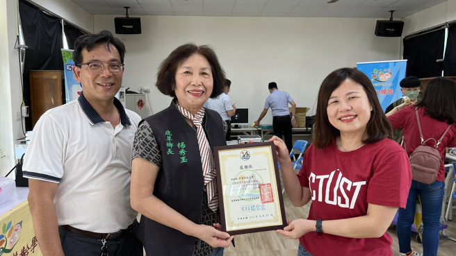 中臺科大特别推动偏乡健康服务活动，为偏乡民眾健康尽一份力量，具体实践SDGs 3：健康与福祉。(照片/中臺科技大学提供)