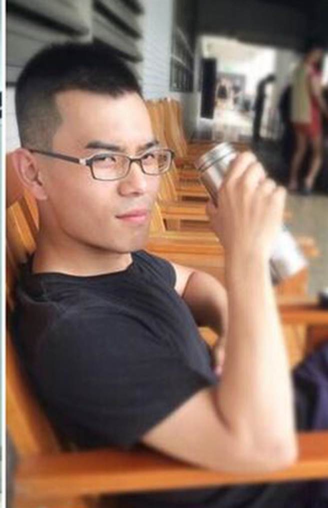 台南市警察局第二分局民权派出所警员曹瑞杰十分阳光。（摘自曹瑞杰脸书／洪荣志台南传真）