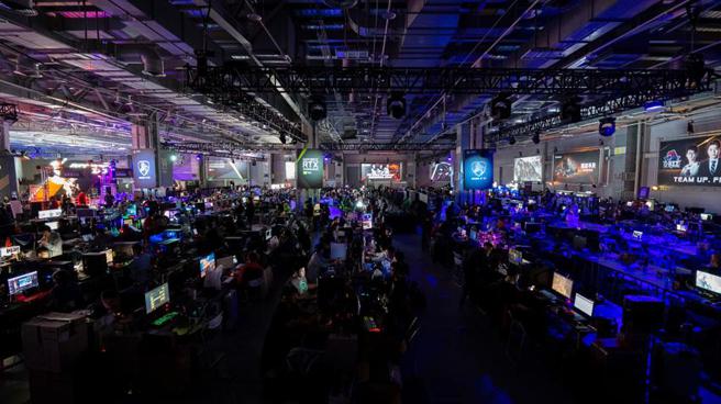 （亚洲最大电竞嘉年华WirForce 2022在睽违2年后，重返花博盛大举办。TOYOTA并首度跨界冠名赞助，将于现场展出帅气潮流的GR车系。图／业者提供）