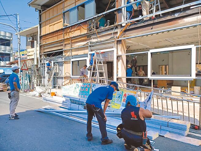 雲林縣口湖鄉蚵寮學堂燒毀，希望義工團助重建。（陳玉釵提供／張朝欣雲林傳真）