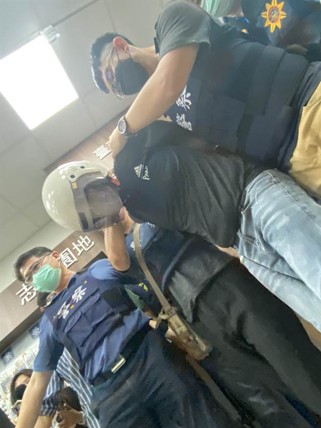 涉杀害2名员警的46岁明德外役监逃犯林信吾。（曹婷婷摄）