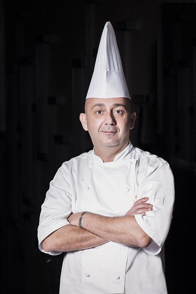 台南远东香格里拉行政总主厨欧玛（ Chef Omar Ugoletti）将于8/26日客座台北远东香格里拉饭店「马可波罗」义大利餐厅。（图／台北远东香格里拉饭店）　