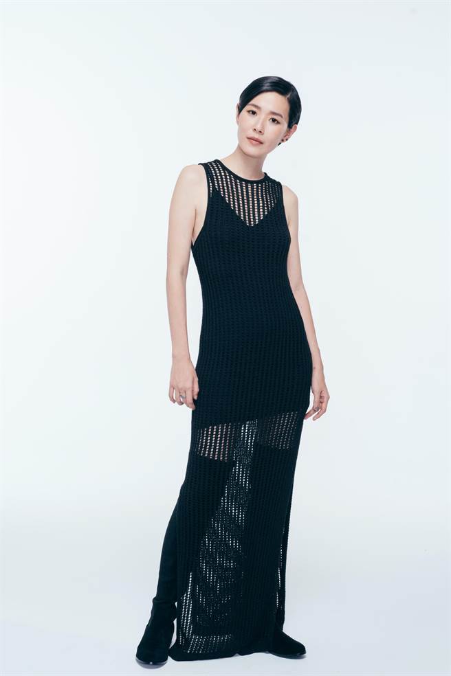 安溥新歌〈这世界如此美好〉曲风走性感路线。（联成娱乐提供）