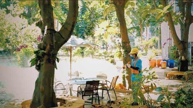 以员林市来讲，共有17所国高中职，公所连续5天每天2组、1组3人到学校清消。(公所提供／吴建辉彰化传真)