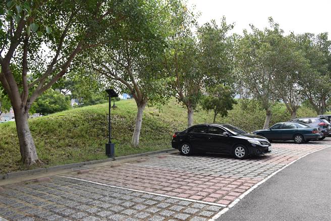 头份国中增建新校舍将利用校内空地兴建。（谢明俊摄）