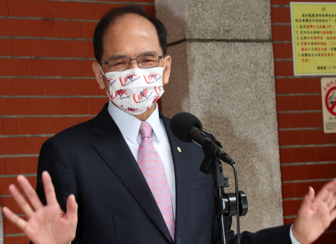 立法院长游锡堃针对台南杀警案，称「我反对死刑，但这一定要判死」，引起网友热烈讨论。（资料照）