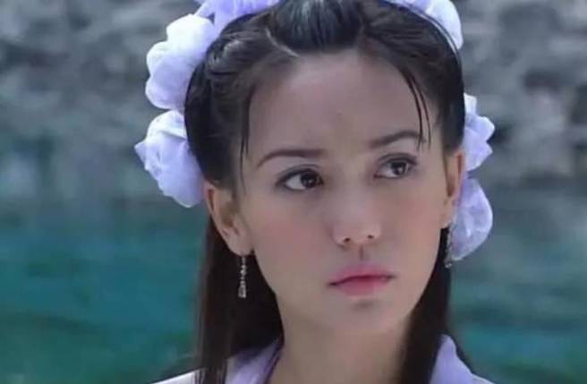 郭妃丽古装扮相令人惊艷。(图／取自微博)