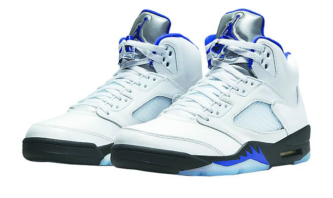 NIKE Air Jordan 5 Retro，官网价6700元。（NIKE提供）