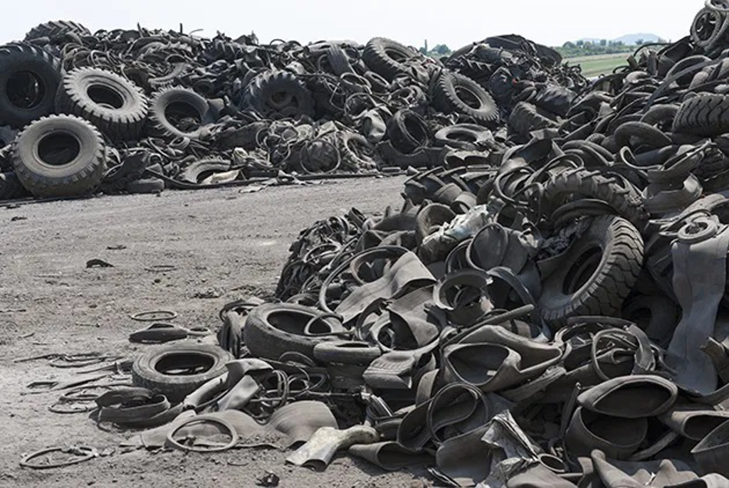 废轮胎是巨大的环境问题，澳洲的科学家试着将其做成混凝土。图/https://www.shutterstock.com/zh/(photo:ChinaTimes)