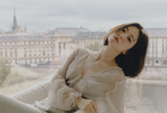 韩国女神宋慧乔。(图/ 摘自宋慧乔IG)