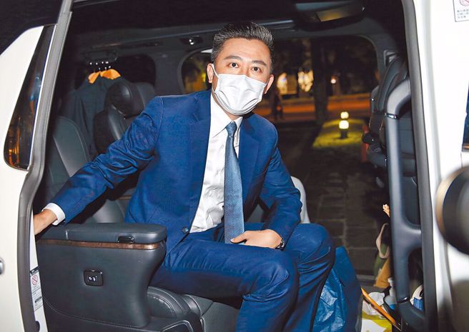 继台大国发所硕士学位被撤销后，林智坚今日又被中华大学撤销硕士学位。（资料照／姚志平摄）