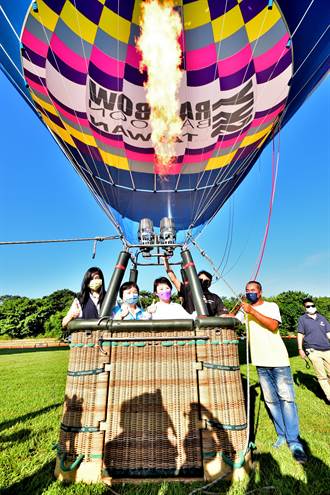 台中熱氣球嘉年華 盧秀燕：把握暑假尾聲來體驗
