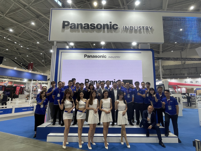 Panasonic 松下產業科技團隊合照。(照片/台北國際自動化工業大展提供)


