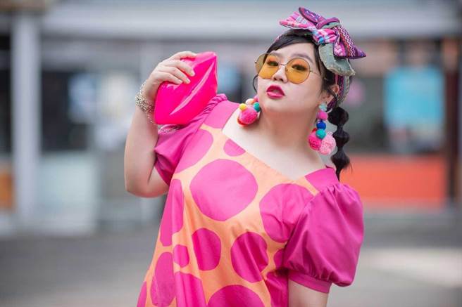 大文自豪素顏很美。（TVBS提供）