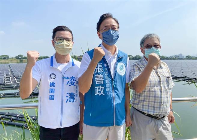 国民党桃园市长参选人张善政（中）昨提出守护埤塘政见遭质疑，张竞办表示遗憾。（张善政竞办提供／蔡明亘桃园传真）