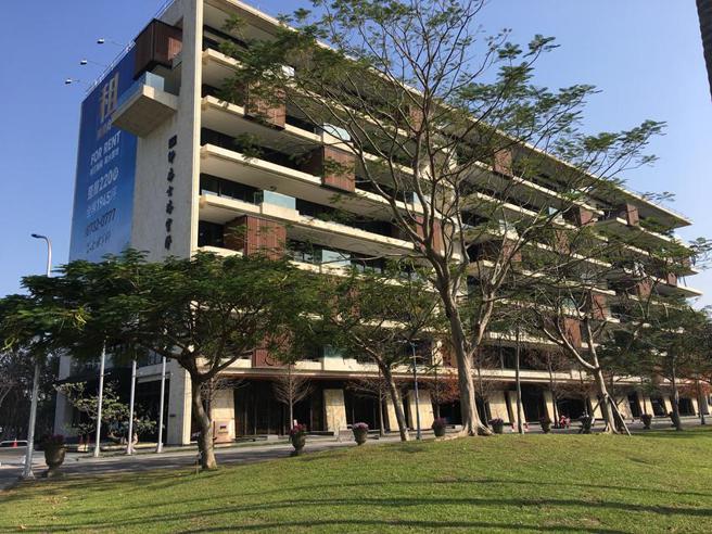 （商办炙手可热，现货将相对稀缺，图为「乡林士林官邸」。图∕业者提供）