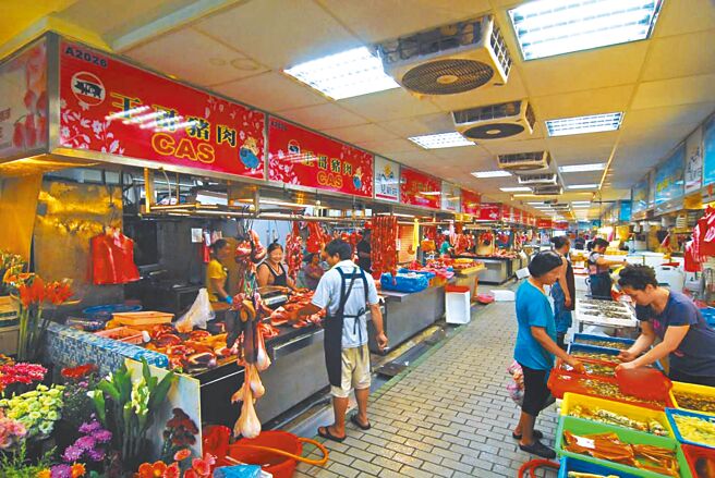 为了活化传统市场营运，新北市推出「公有零售市场空摊活化计画」，开放设籍在新北市的成年人申请空摊，进驻第一年每月租金仅要1元。（新北市市场处提供／蔡雯如新北传真）