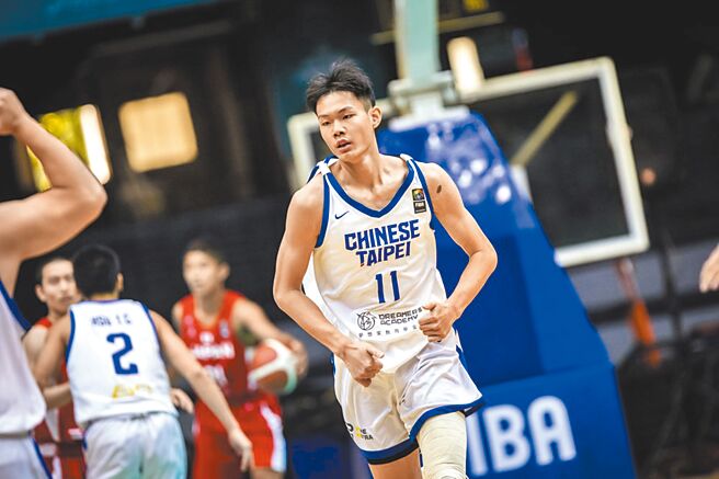 中華隊郭俊言昨天對日本貢獻17分、6籃板。（取自FIBA官網）