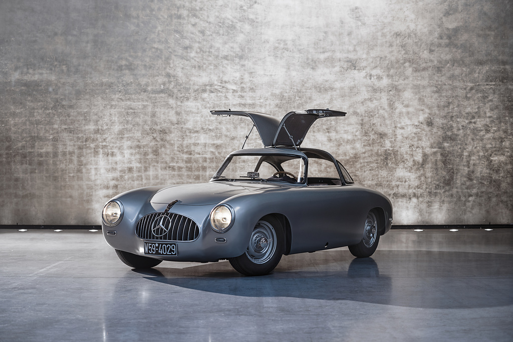 風華絕代 70 年 關於車壇傳奇 Mercedes-Benz SL 的十件事(圖/CarStuff)