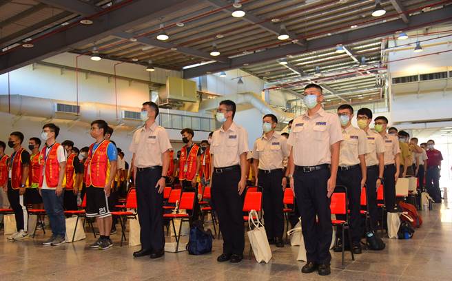 南投县府举办替代役备役役男演训召集活动，有250名备役役男参加，县长林明溱在会中勉勉励成为做国家后盾。（南投县府提供／陈淑芬南投传真）