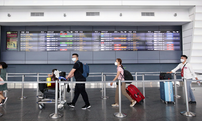 疫情高峰落9月底，王必胜估10月开放边境。（本报系资料照）